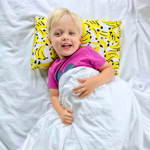 toddler with milimili kona banana toddler pillowcase, Best toddler pillowcase, Best travel pillowcase, bamboo toddler pillowcase, bamboo travel pillowcase, travel pillow